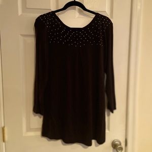 Black long sleeve shirt